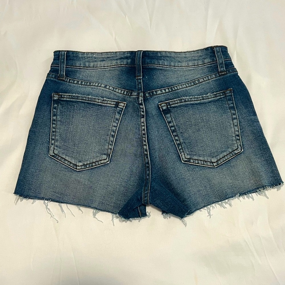 Denim High Rise Button Up Shorts - Picture 5 of 5